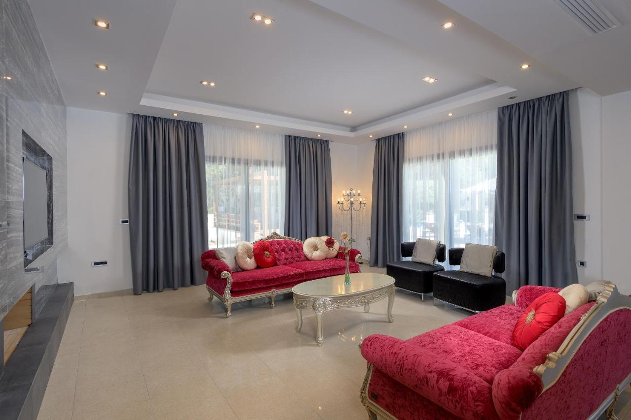 Bella Foresta Villa 이알리소스 외부 사진