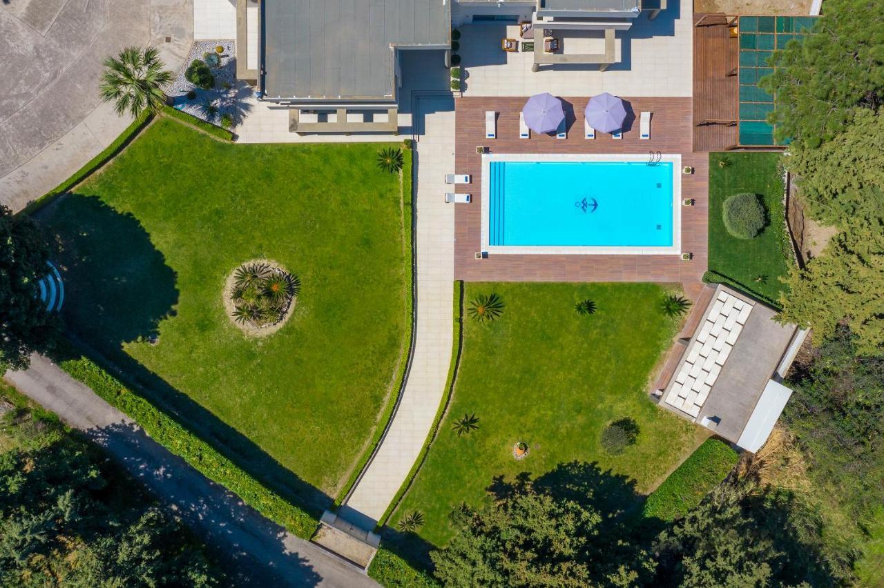 Bella Foresta Villa 이알리소스 외부 사진